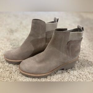 Dolce Vita H2O Huey Booties in Dune Suede